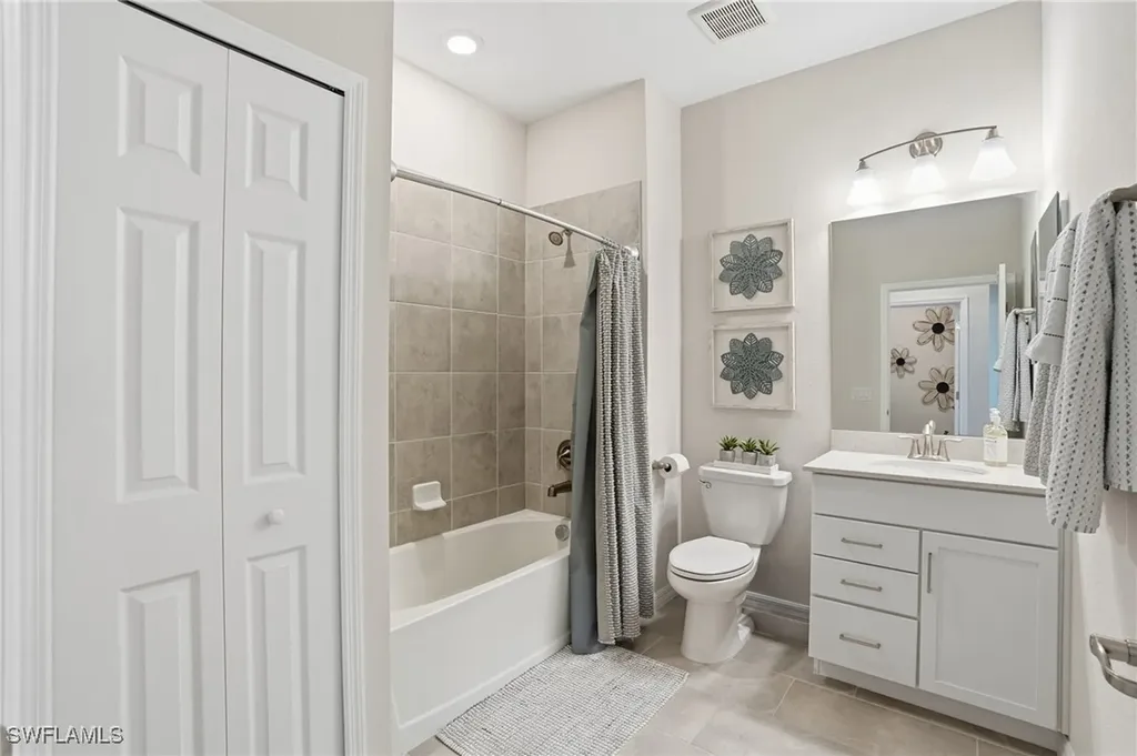 2383 Anguilla Drive Naples FL 34120