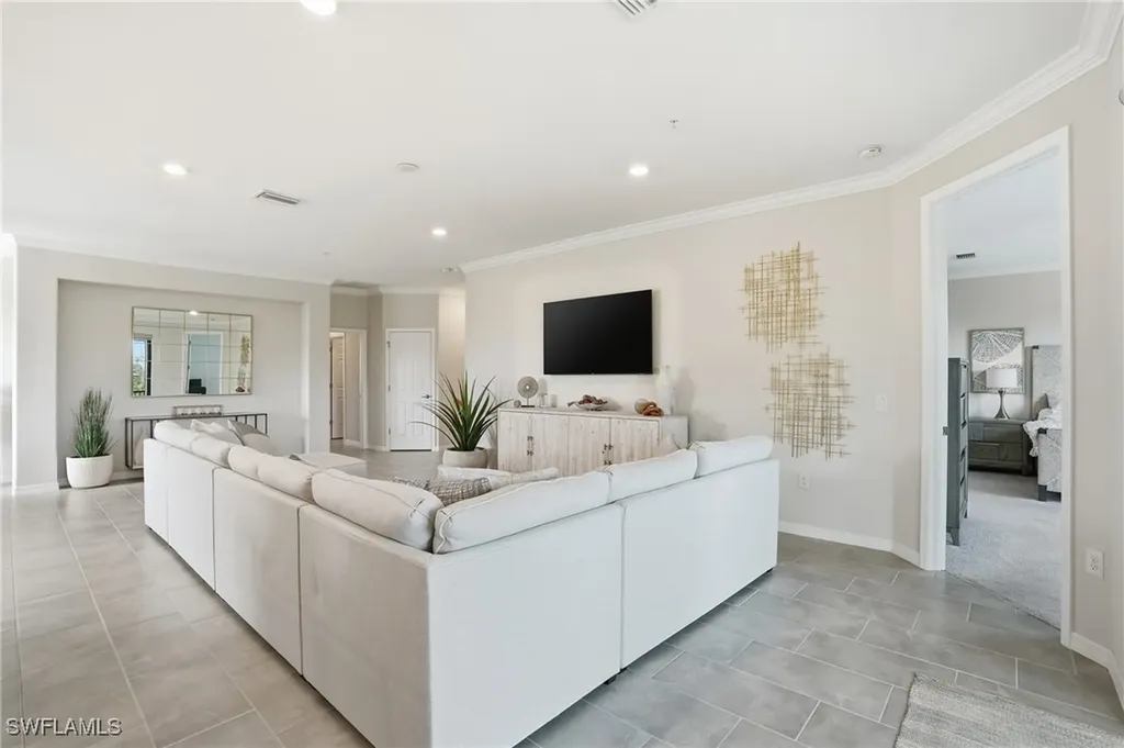 2383 Anguilla Drive Naples FL 34120