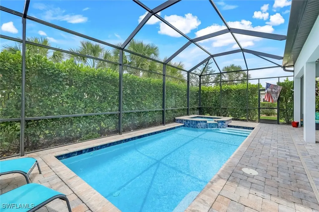 9368 Night Heron Lane Naples FL 34120