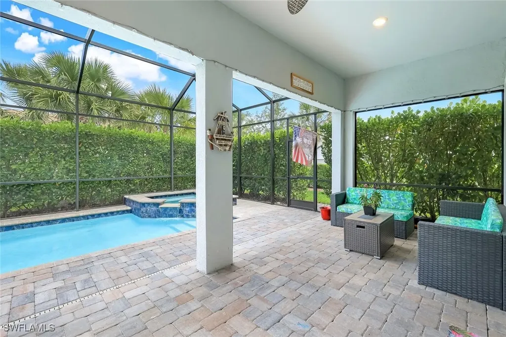 9368 Night Heron Lane Naples FL 34120