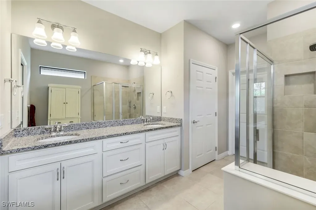 9368 Night Heron Lane Naples FL 34120