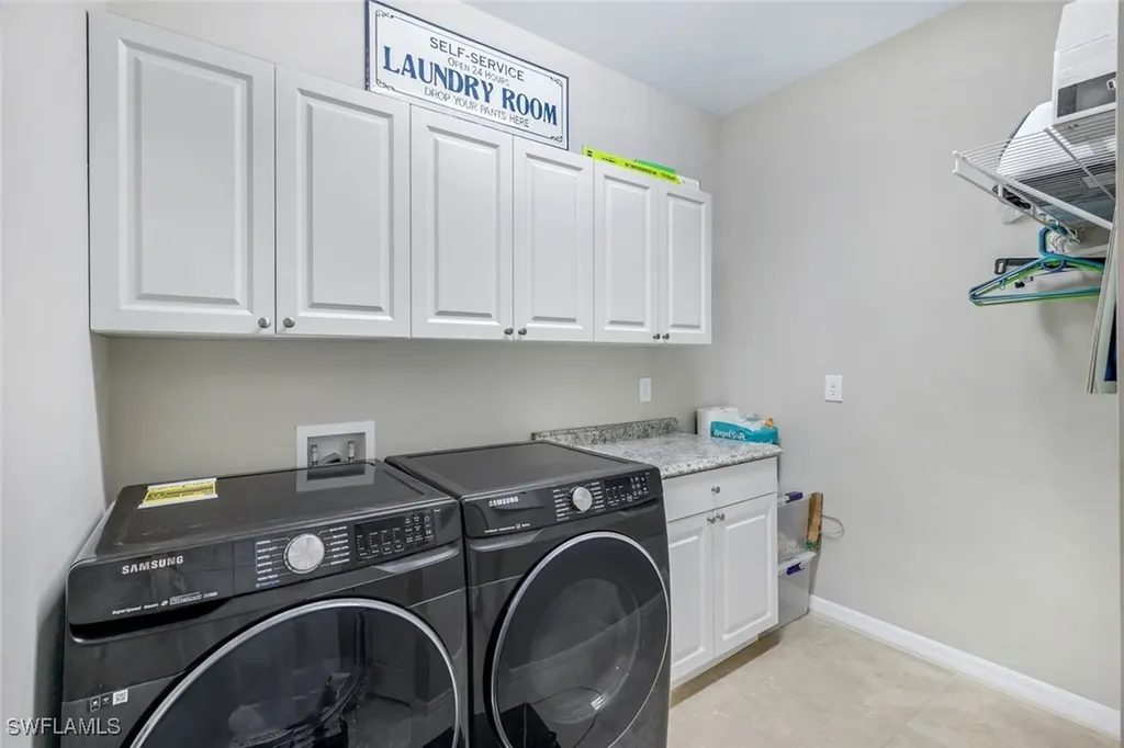 9368 Night Heron Lane Naples FL 34120