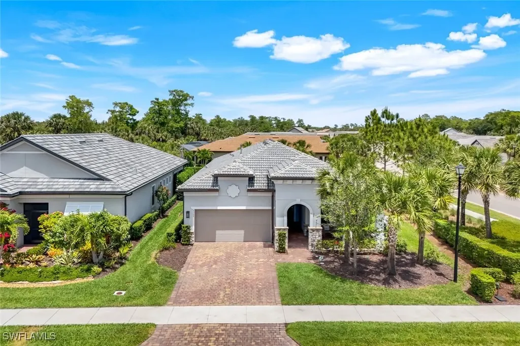 9368 Night Heron Lane Naples FL 34120