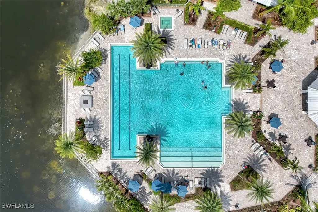 9368 Night Heron Lane Naples FL 34120