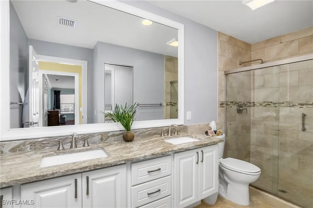 15418 Queen Angel Way Bonita Springs FL 34135