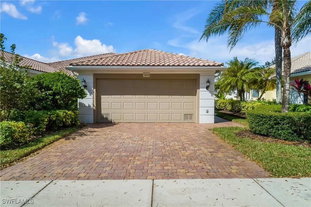 15418 Queen Angel Way Bonita Springs FL 34135