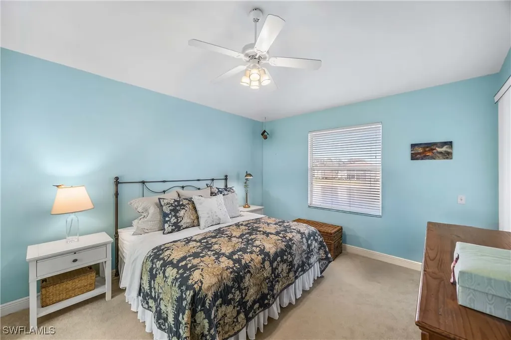 290 Robin Hood Circle Naples FL 34104