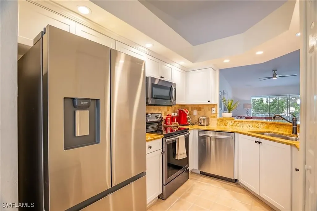815 Gulf Pavilion Drive Naples FL 34108
