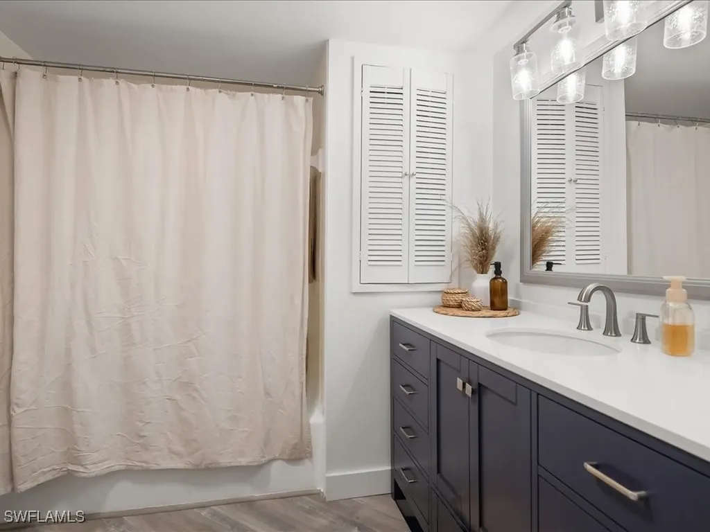 975 Palm View Drive Naples FL 34110