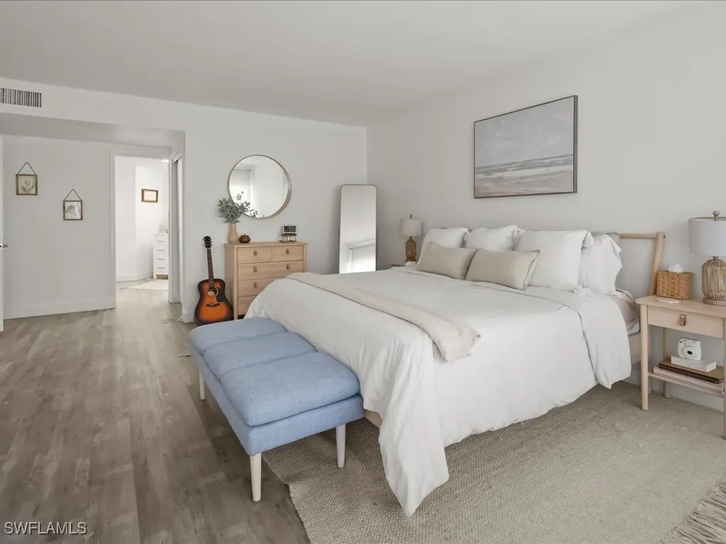 975 Palm View Drive Naples FL 34110