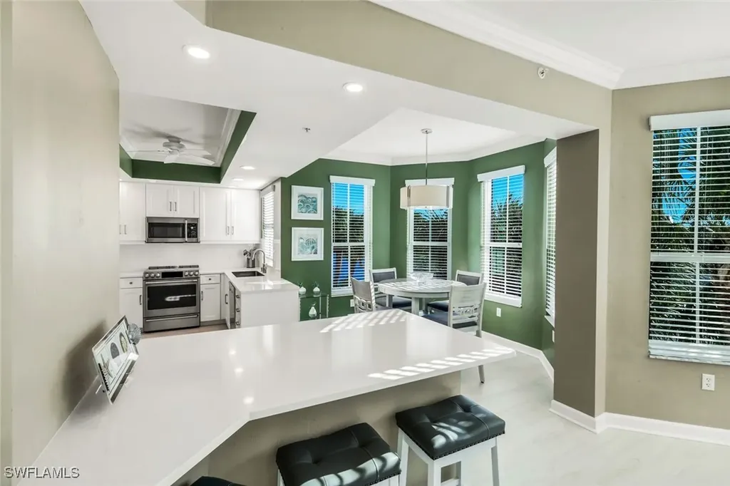 300 Dunes Boulevard Naples FL 34110