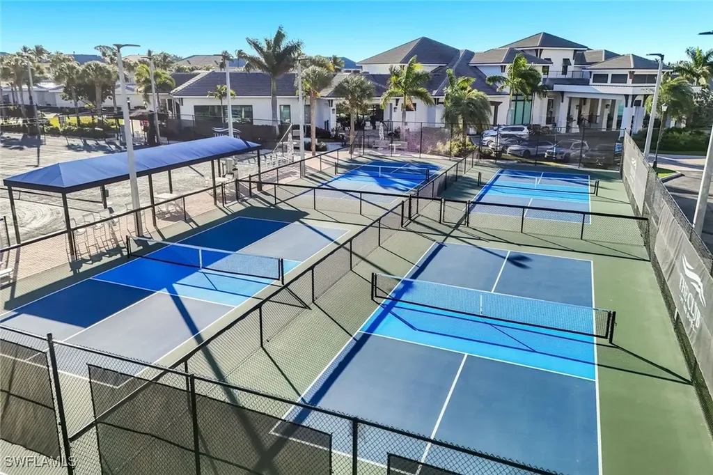 300 Dunes Boulevard Naples FL 34110