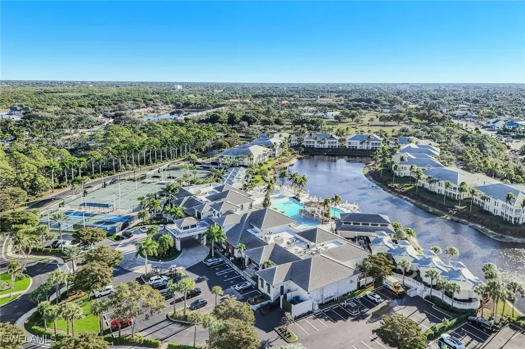 300 Dunes Boulevard Naples FL 34110