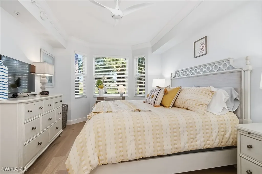 3981 Bishopwood Court E Naples FL 34114