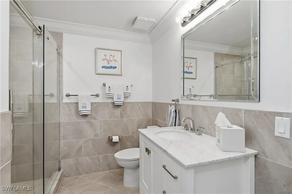 3981 Bishopwood Court E Naples FL 34114