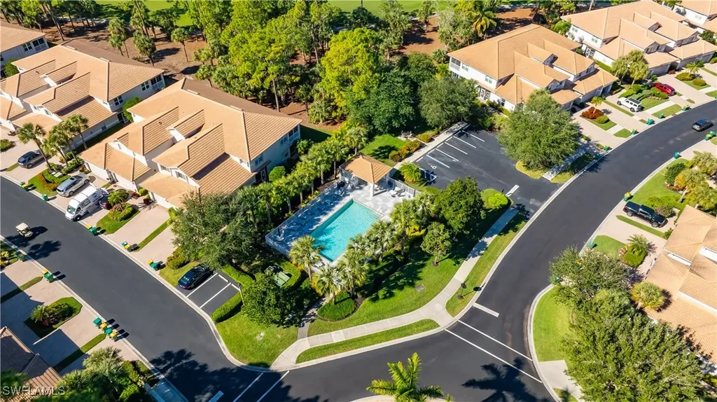3981 Bishopwood Court E Naples FL 34114