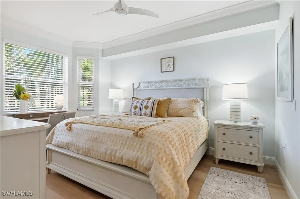 3981 Bishopwood Court E Naples FL 34114