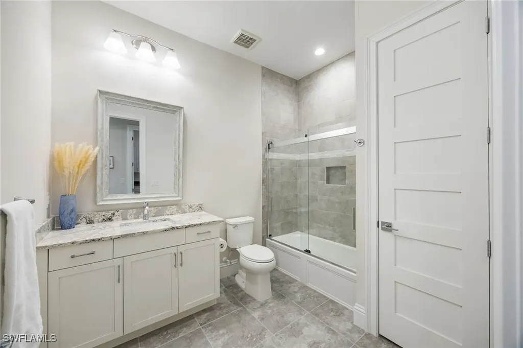 6415 Negril Isle Drive Naples FL 34113