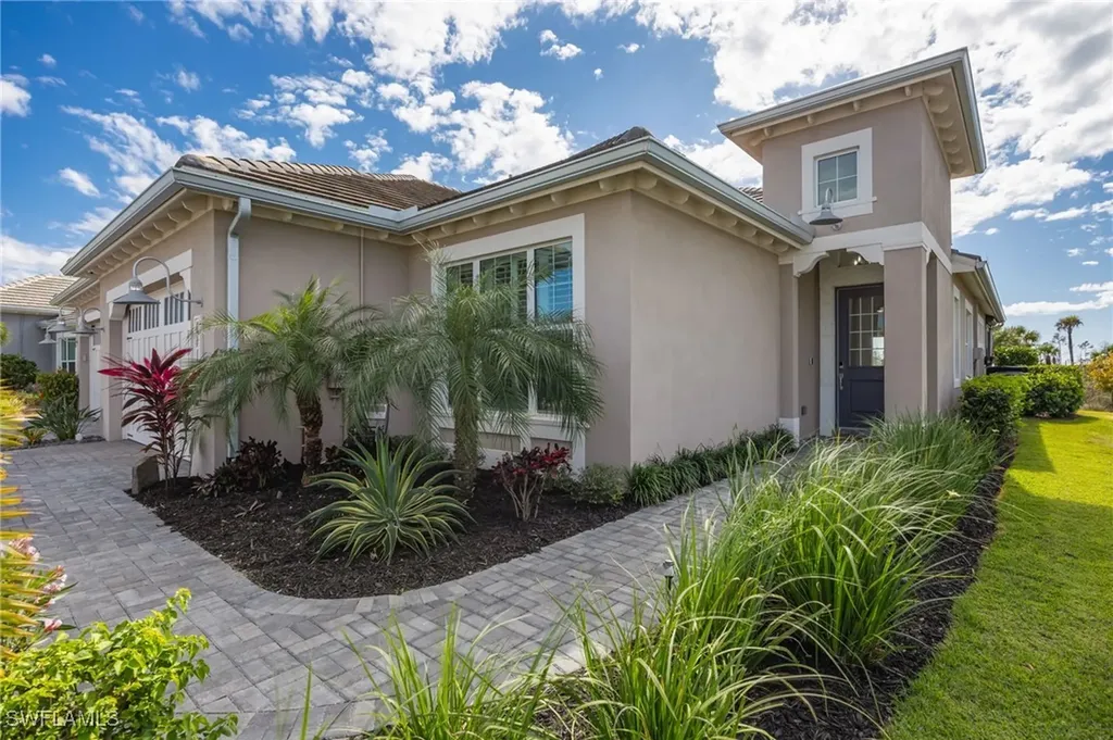 6415 Negril Isle Drive Naples FL 34113