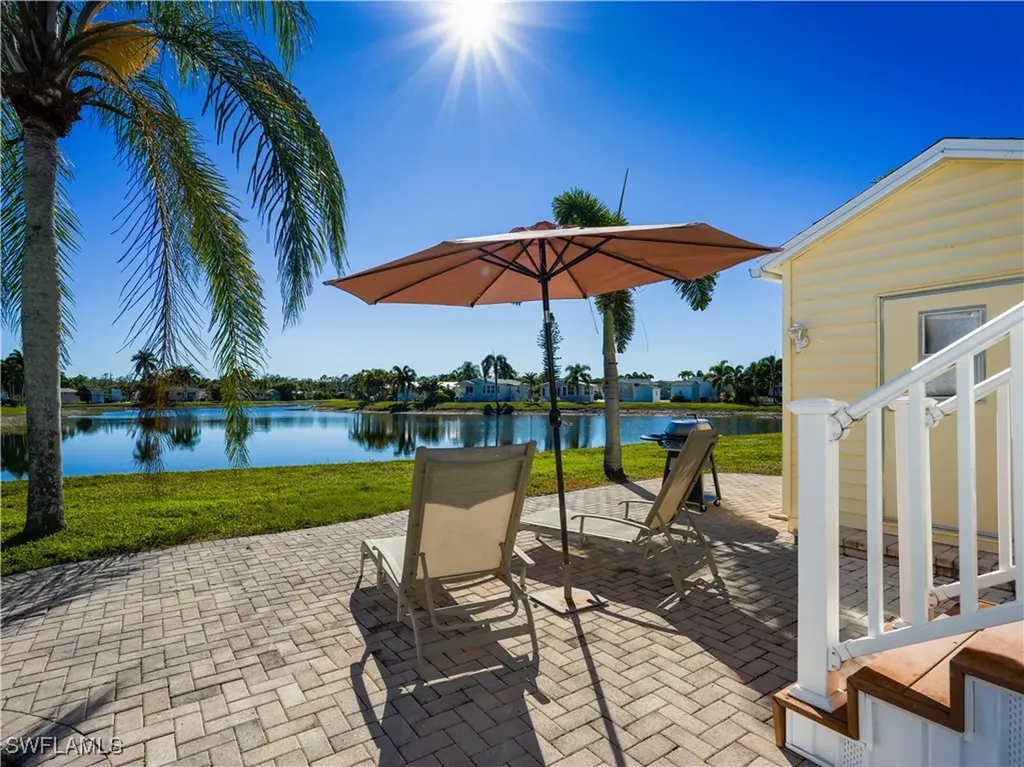 2048 Crystal Lake Drive Naples FL 34120