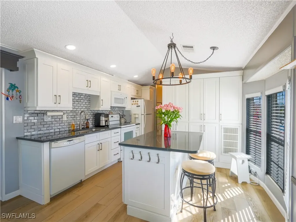 2048 Crystal Lake Drive Naples FL 34120