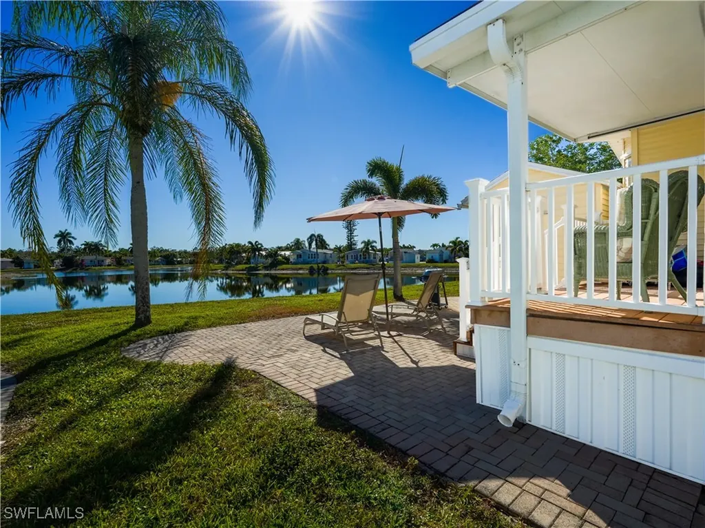 2048 Crystal Lake Drive Naples FL 34120