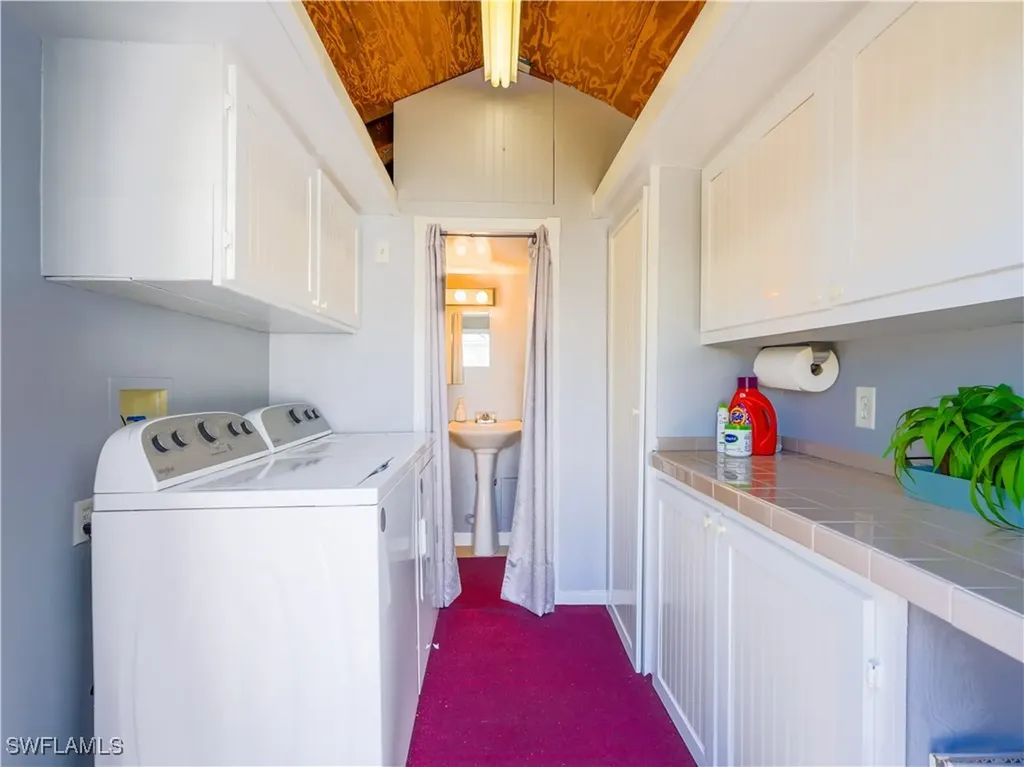 2048 Crystal Lake Drive Naples FL 34120