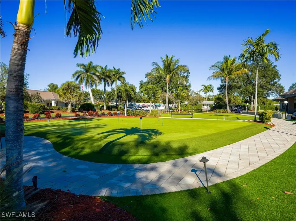 2048 Crystal Lake Drive Naples FL 34120