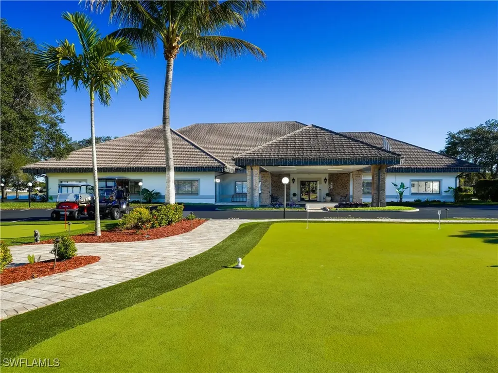 2048 Crystal Lake Drive Naples FL 34120