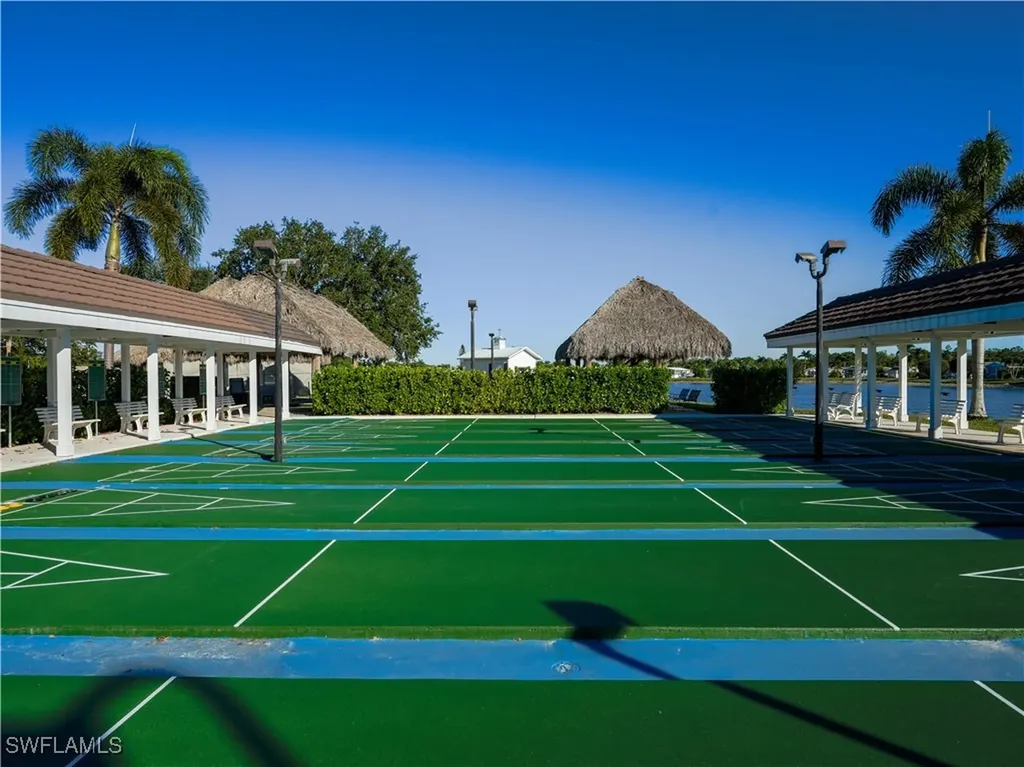 2048 Crystal Lake Drive Naples FL 34120