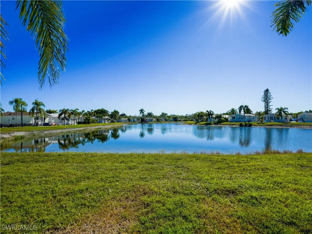 2048 Crystal Lake Drive Naples FL 34120