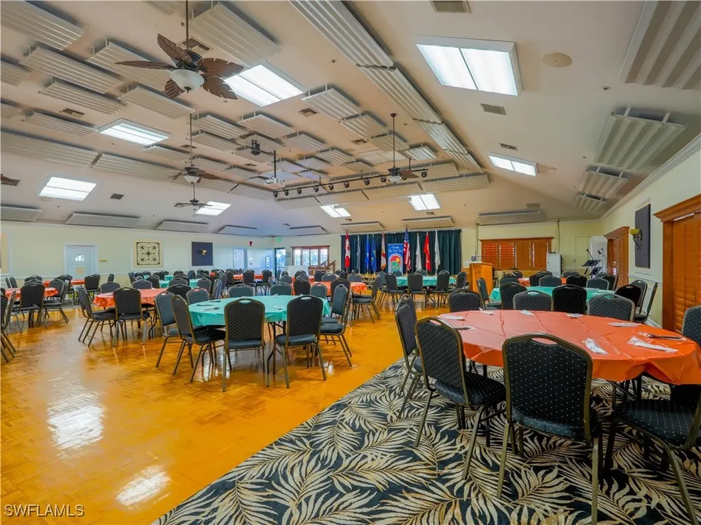 2048 Crystal Lake Drive Naples FL 34120