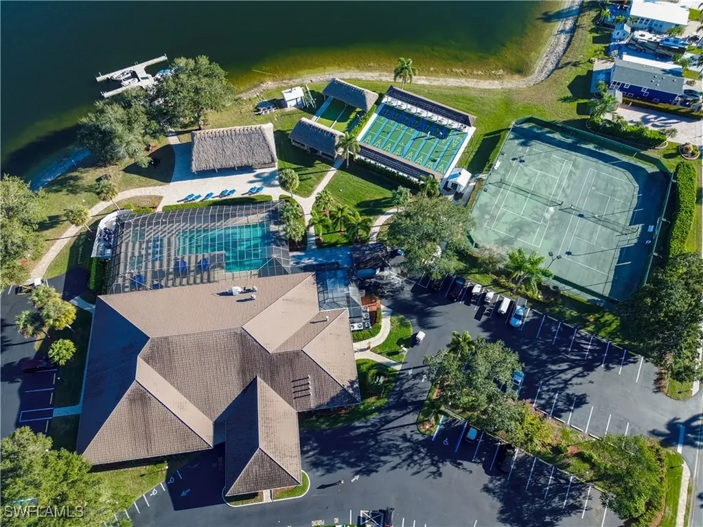 2048 Crystal Lake Drive Naples FL 34120