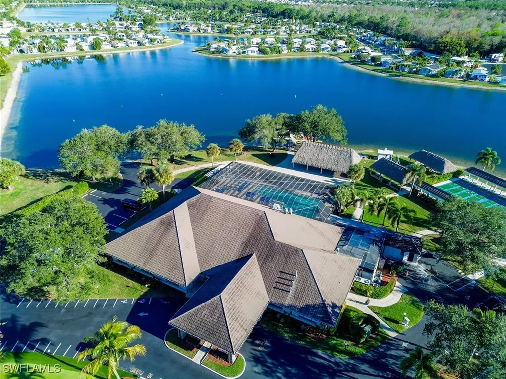 2048 Crystal Lake Drive Naples FL 34120