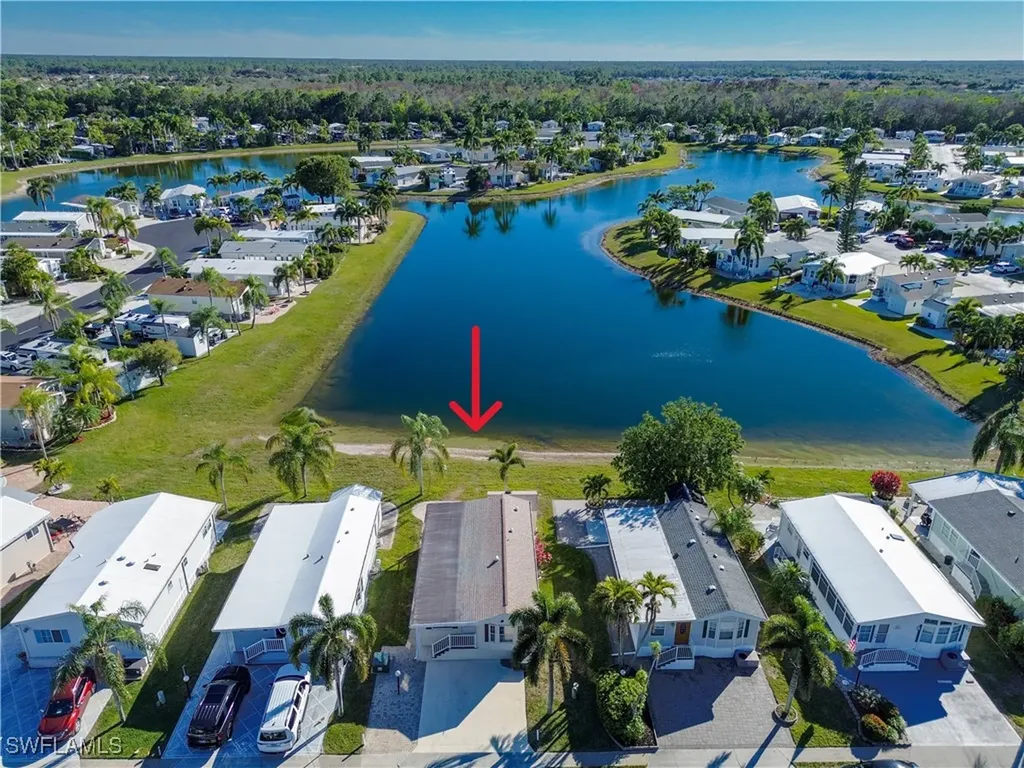 2048 Crystal Lake Drive Naples FL 34120