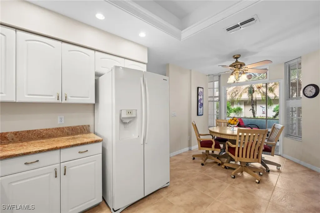 8015 Tiger Cove Naples FL 34113