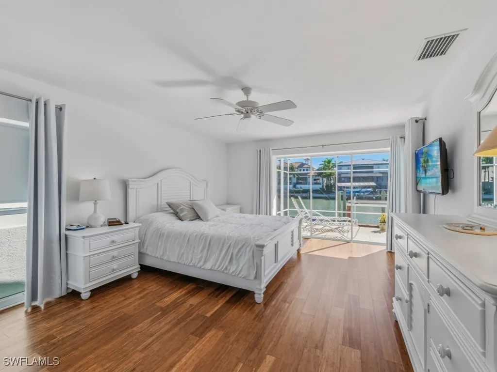396 Conners Avenue Naples FL 34108