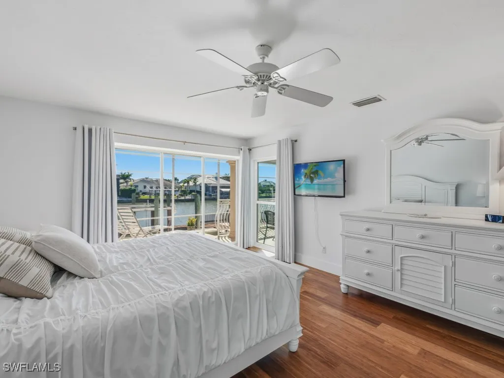 396 Conners Avenue Naples FL 34108
