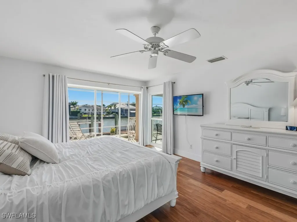 396 Conners Avenue Naples FL 34108