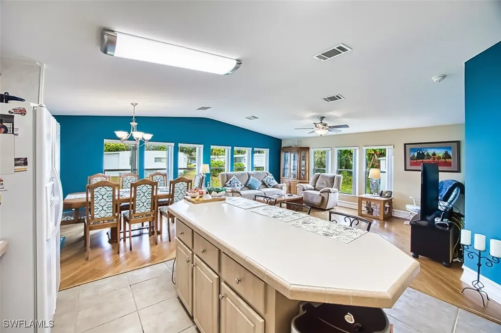 45 San Remo Circle Naples FL 34112