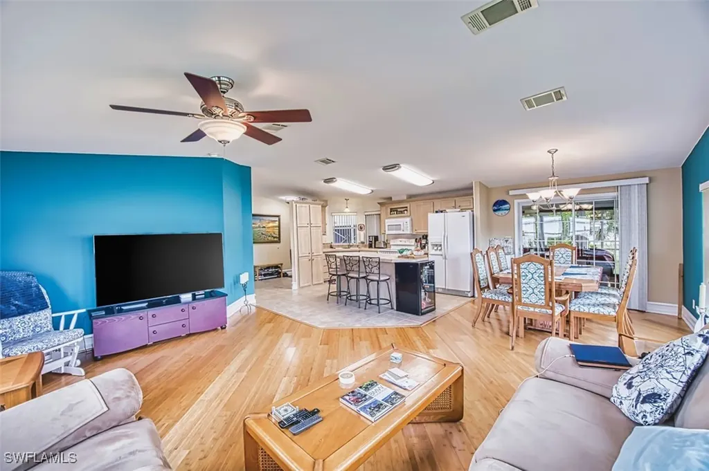 45 San Remo Circle Naples FL 34112