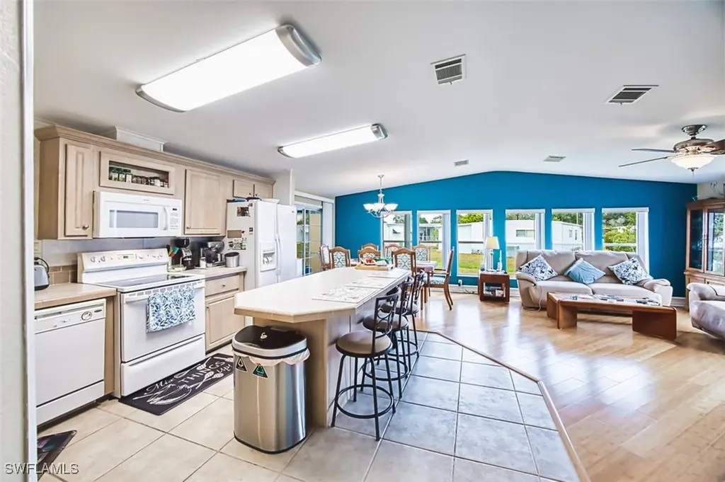 45 San Remo Circle Naples FL 34112