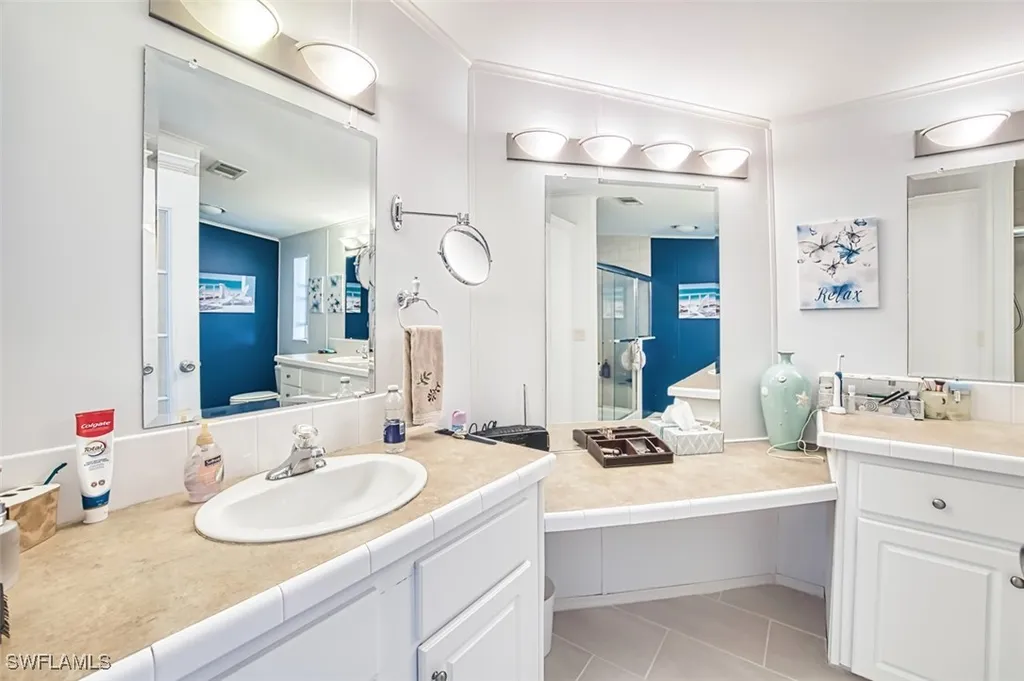 45 San Remo Circle Naples FL 34112
