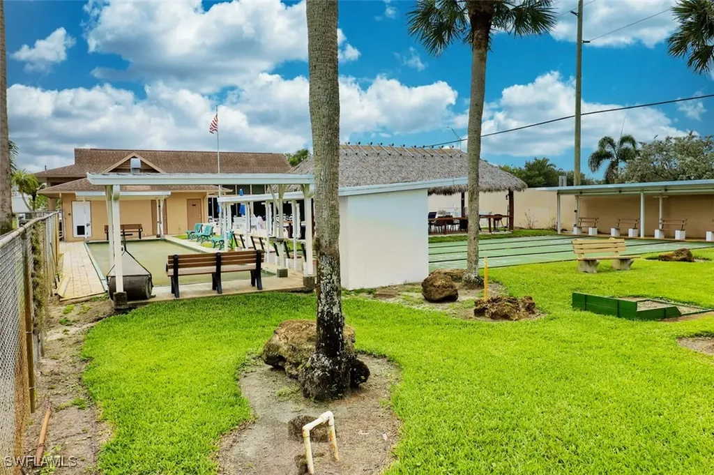 45 San Remo Circle Naples FL 34112