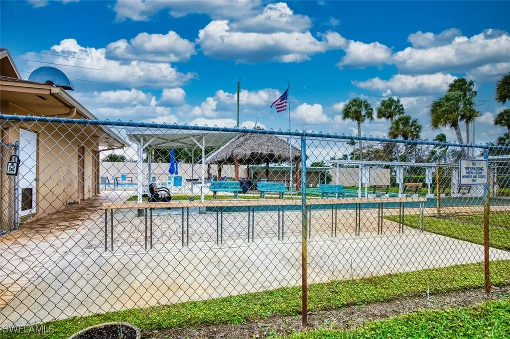 45 San Remo Circle Naples FL 34112