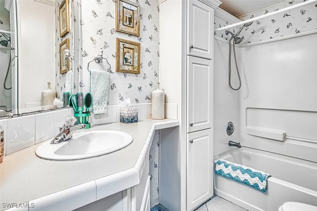 45 San Remo Circle Naples FL 34112