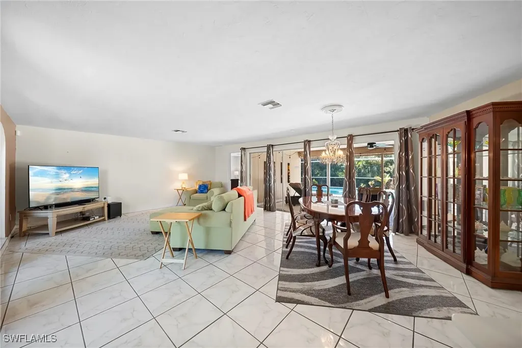 810 Scott Drive Marco Island FL 34145