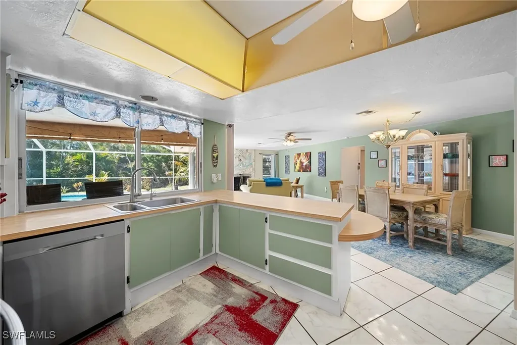 810 Scott Drive Marco Island FL 34145