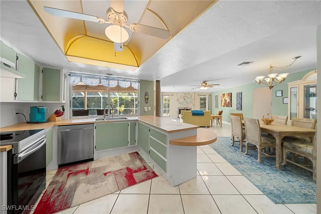 810 Scott Drive Marco Island FL 34145