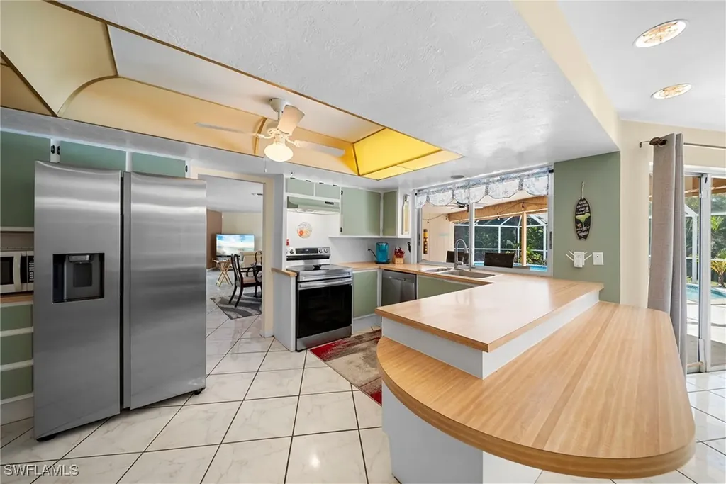 810 Scott Drive Marco Island FL 34145